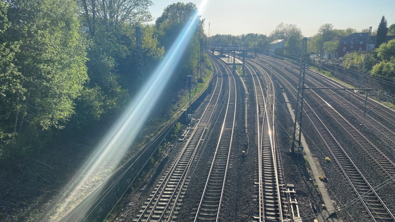 bahngleise-gruiten