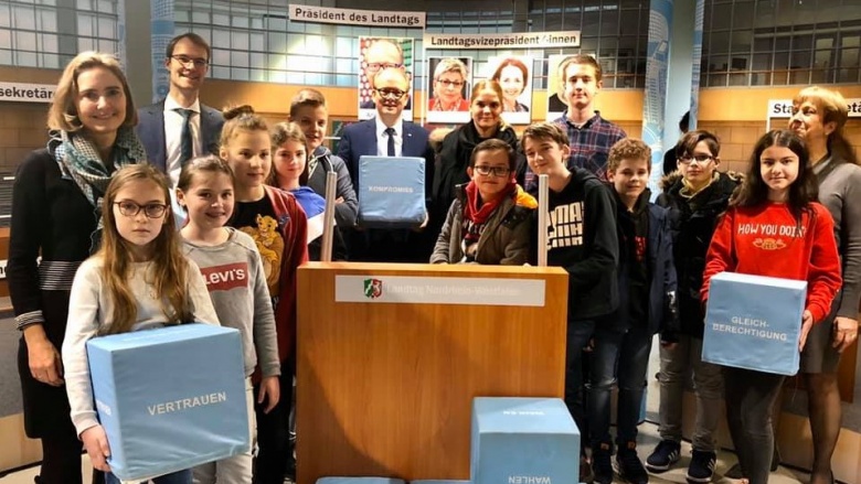 Landtag macht Schule Landtag macht Schule