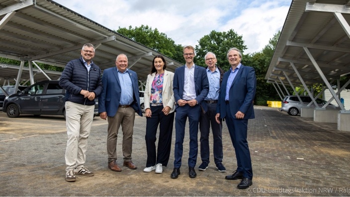 Gruppenfoto von Dr. Christian Untrieser u.a. in Haltern am See